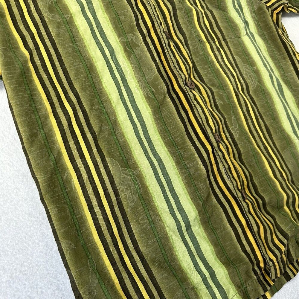 Tommy Bahama Silk Shirt Mens Medium Green Yellow Crab Print Tropical‎ Vacation - Picture 6 of 9